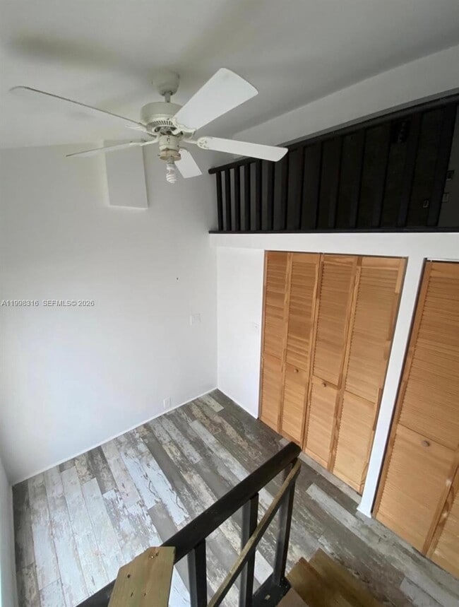 Building Photo - 1641 Arthur St