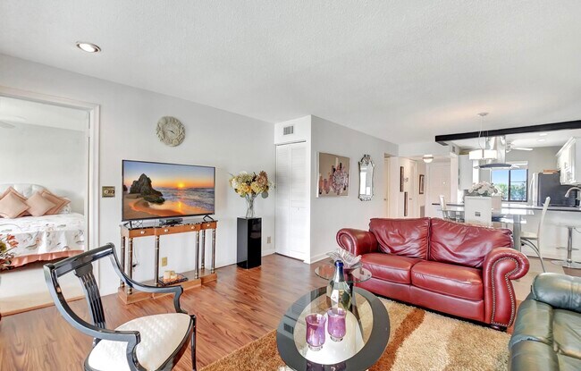 Building Photo - 4070 Tivoli Ct