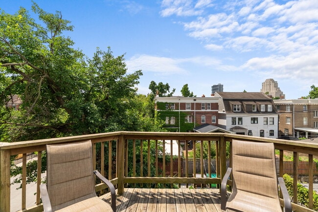 Building Photo - 4600 McPherson Ave