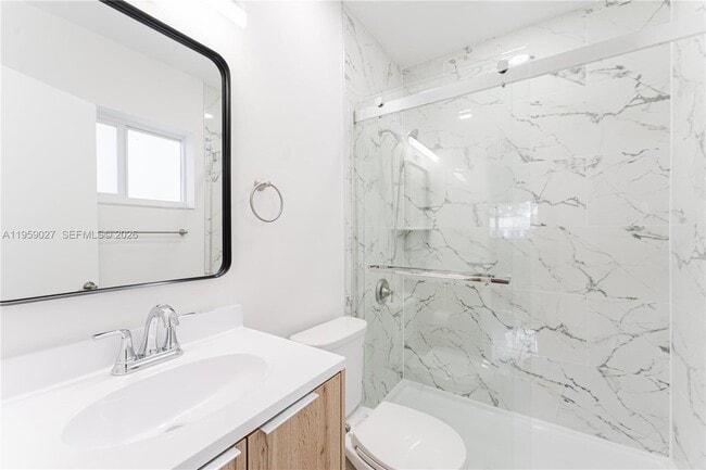 Building Photo - 1020 SW 74th Ave