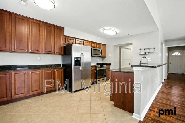 Building Photo - 4052 Peridot Dr