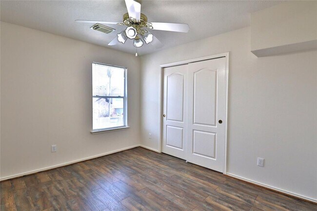 Building Photo - 8316 Diamond Way Ct