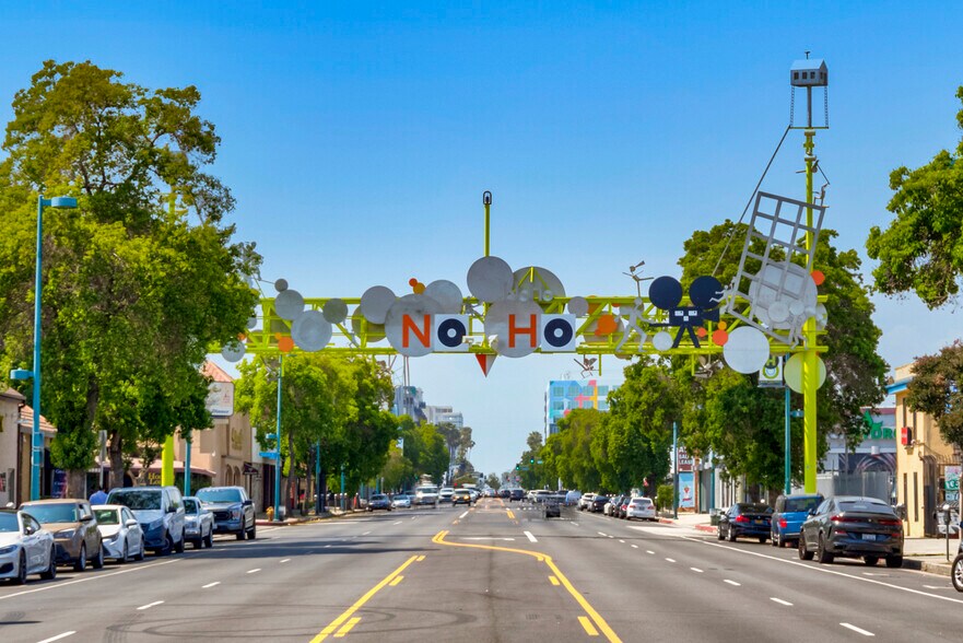 Building Photo - 10839 Kling St