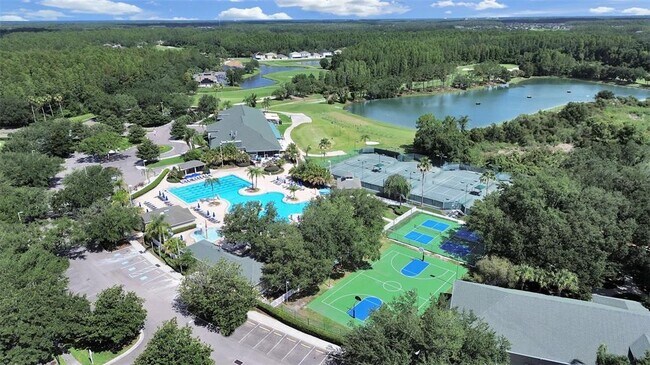 Building Photo - 18126 Paradise Point Dr