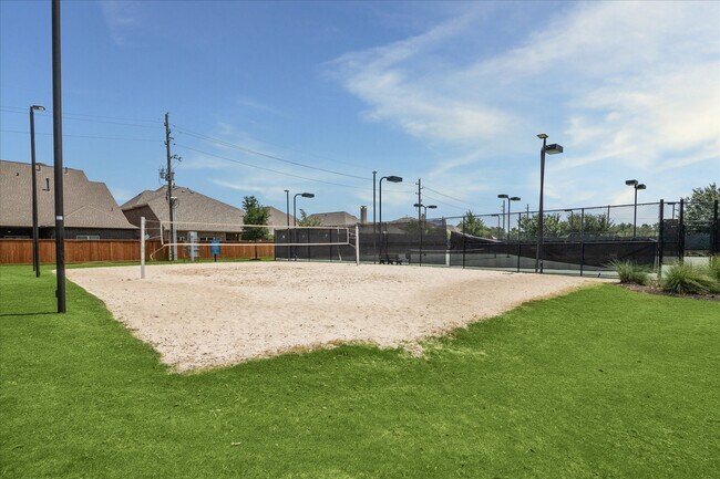Building Photo - 18311 Windspring Falls Ln