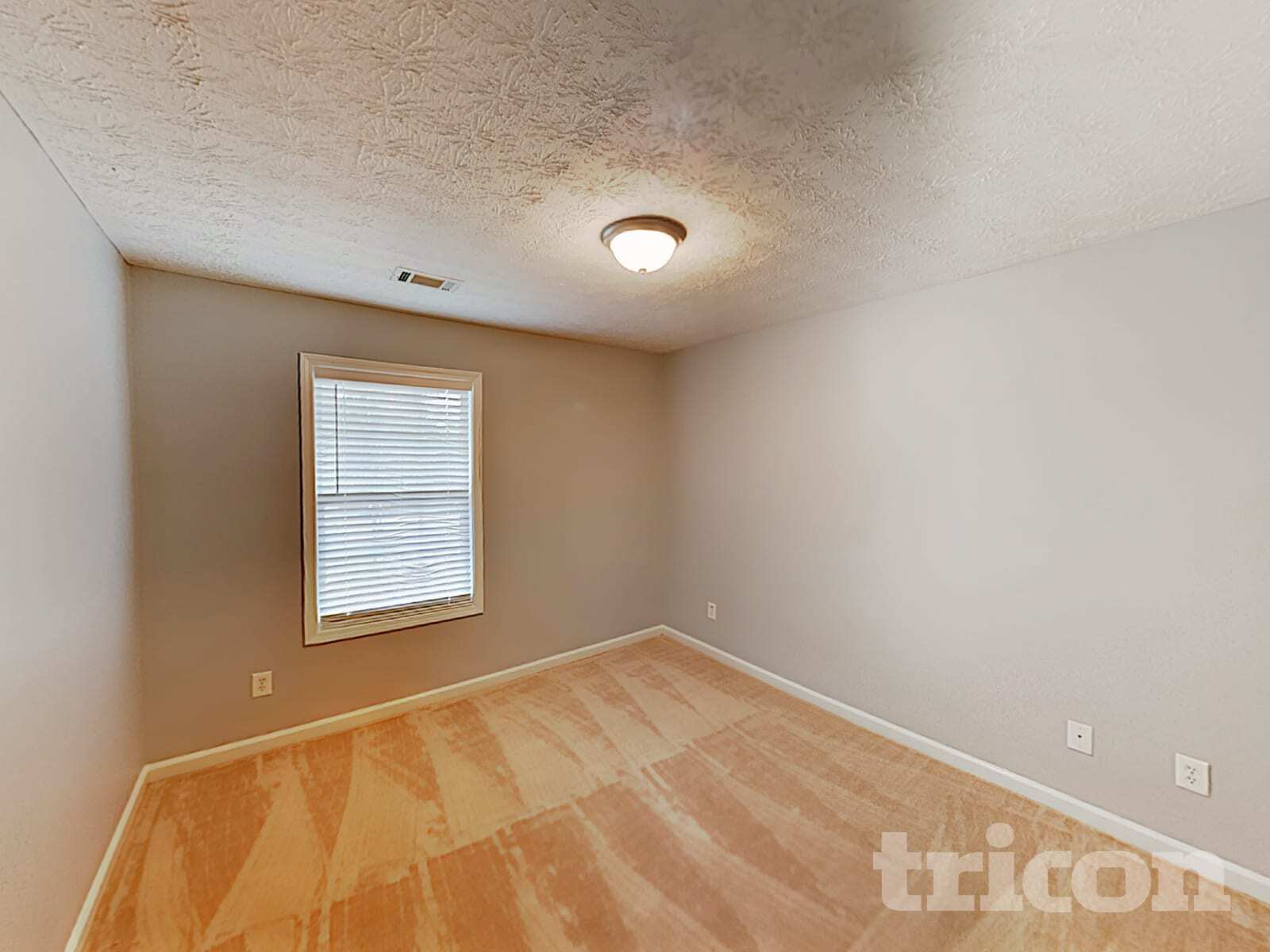 Building Photo - 150 Shadowbrook Dr