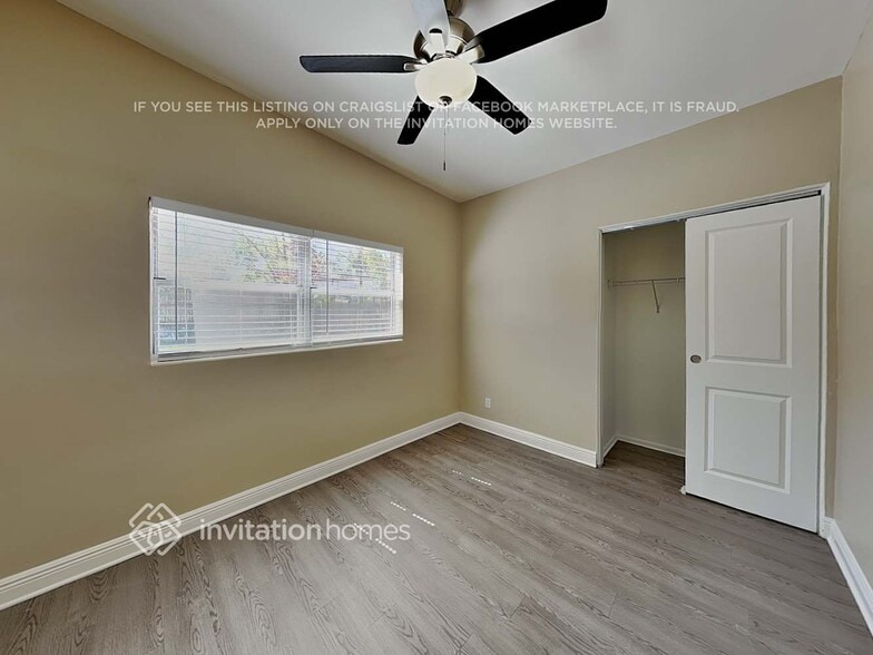 Building Photo - 5218 Grandview Dr