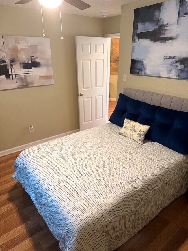 Building Photo - 335 Anchor Way