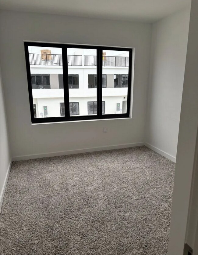 Building Photo - 14559 SW 261 St Ter