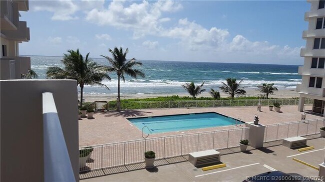 Building Photo - 3221 S Ocean Blvd