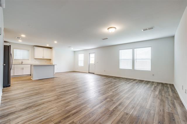 Building Photo - 858 Breakwater Dr