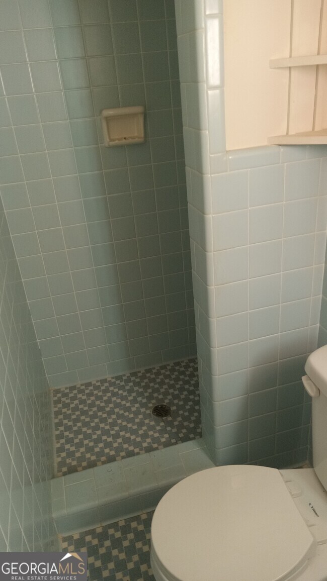 Building Photo - 81 Woodruff St