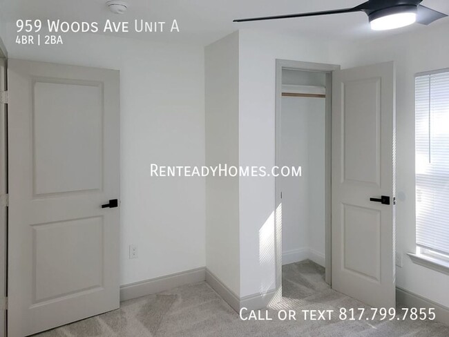 Building Photo - 959 Woods Ave