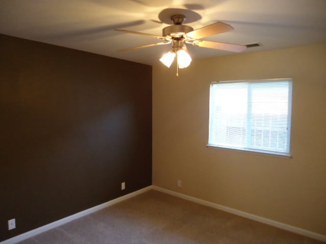 Building Photo - 577 E Eaton Rd