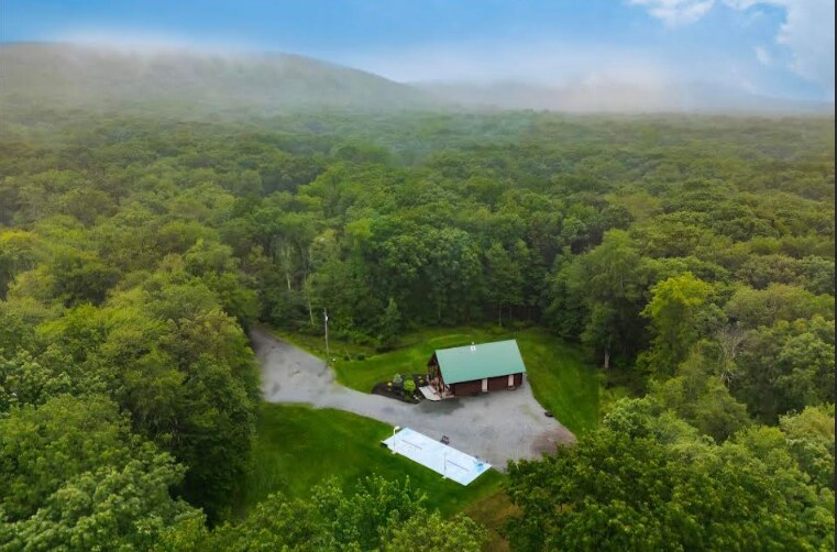 Building Photo - 65 Poco Cir