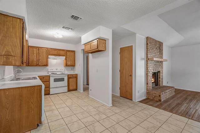 Building Photo - 808 Windcrest Dr