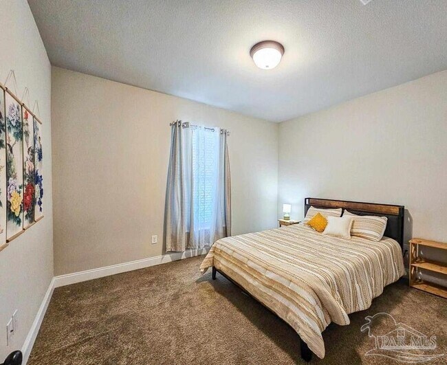 Building Photo - 8881 Bellawood Cir