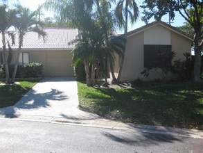 Building Photo - 9926 Watermill Cir