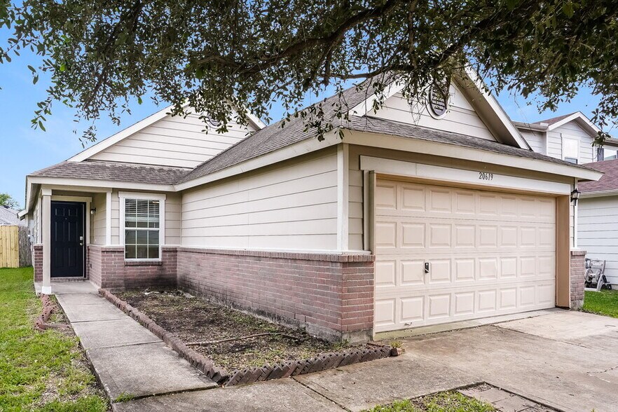 Building Photo - 20619 Tayman Oaks Dr