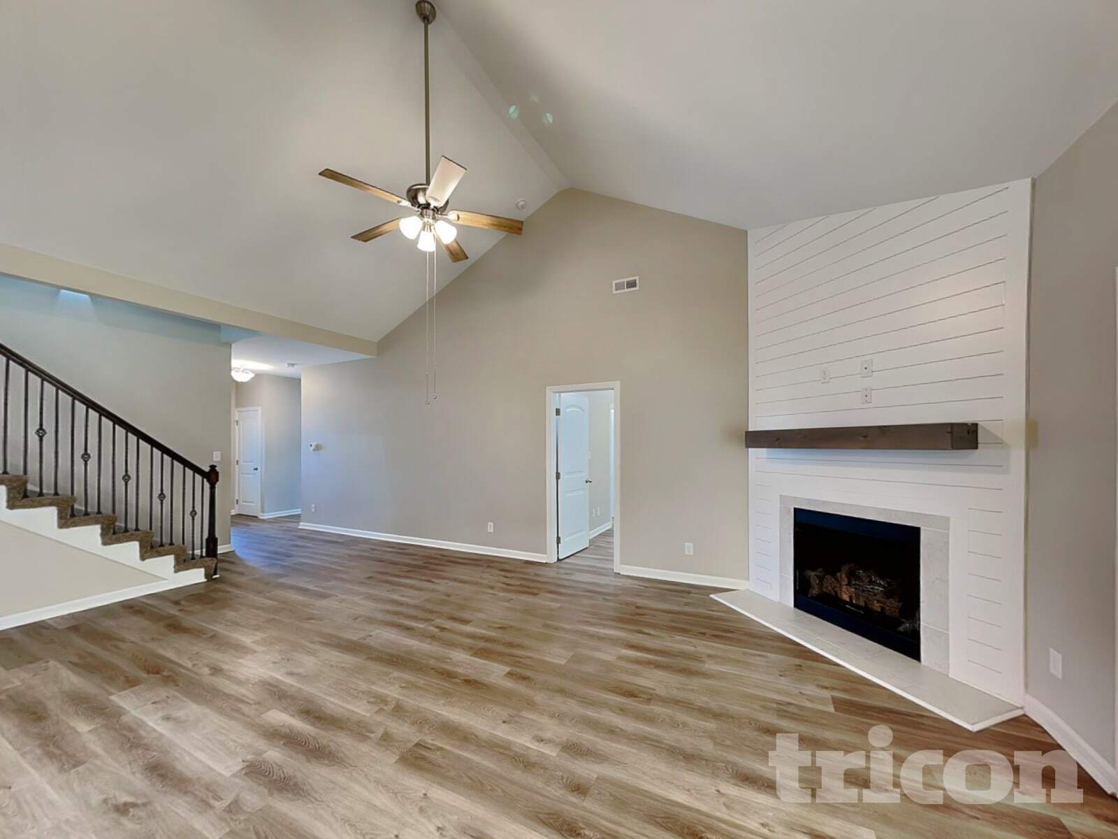 Building Photo - 476 Woodtrace Dr