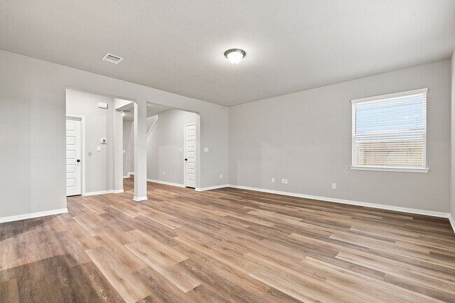 Building Photo - 18518 Karlynn St