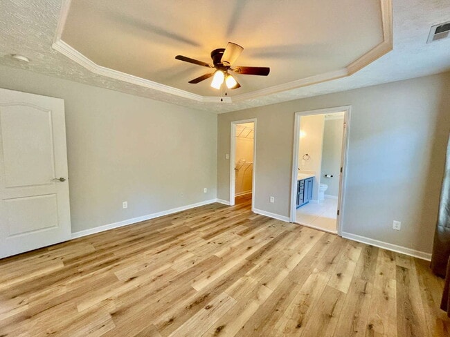 Building Photo - 3-Bed, 2-Bath Nest With Bonus Room In Faye...