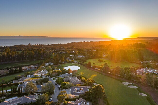 Building Photo - 1988 Inverness Ln