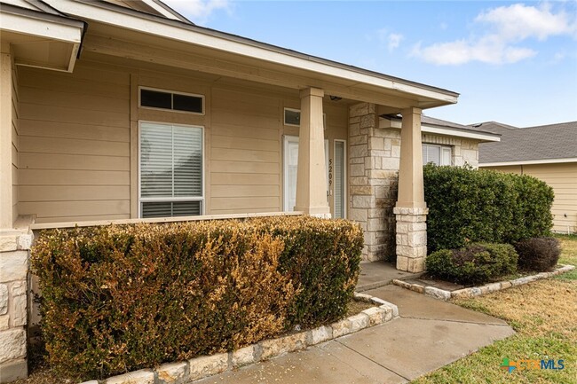 Building Photo - 5209 Ranch Meadow St
