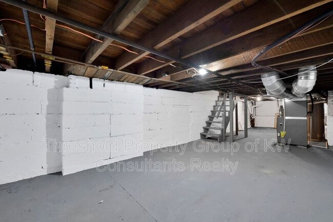 Building Photo - 342-344 East Morrill Avenue