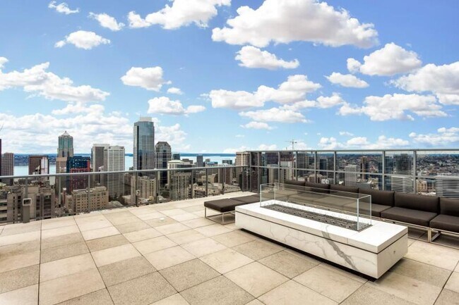 Building Photo - 1 bedroom in Seattle WA 98104