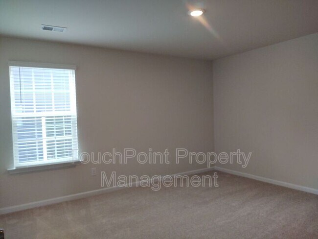 Building Photo - 4049 Whipcord Dr