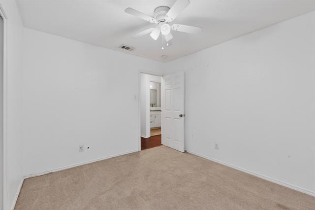 Building Photo - 3401 Hillsdale Ln