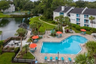 Building Photo - Victoria at Orange Park