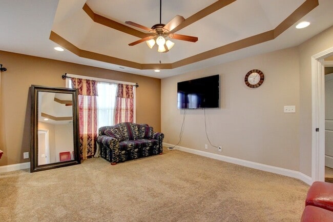 Building Photo - 2616 Browning Way