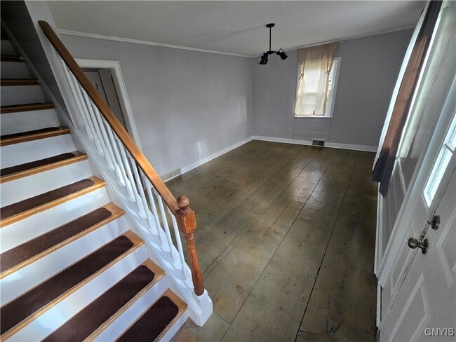 Building Photo - 205 Elmbrook Dr