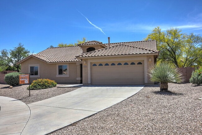 Building Photo - Madera Highlands