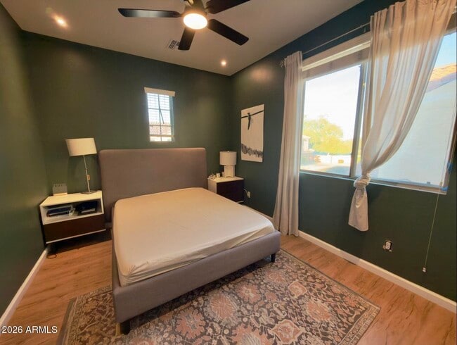 Building Photo - 51 W Hackberry Dr