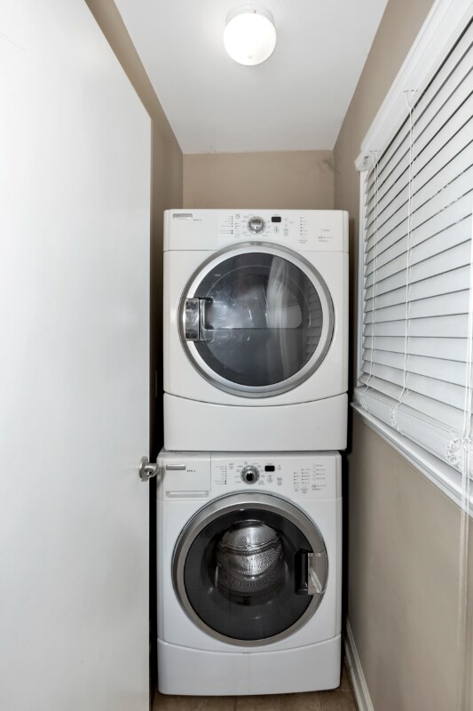 Building Photo - 2804 Thurman Cir SW