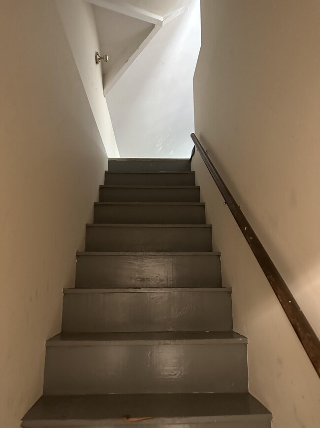 Building Photo - 525 E 58th St