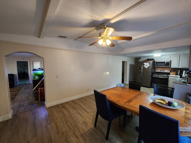 Building Photo - 3759 W Irma Ln