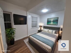 Building Photo - 1604 Calloway St