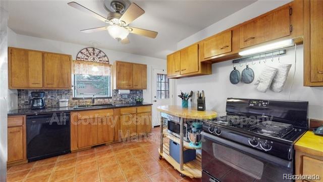 Building Photo - 12098 W Virginia Dr