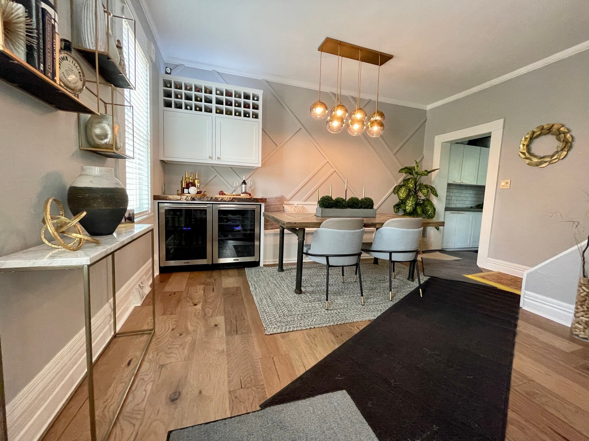 Building Photo - 196 E Columbus St