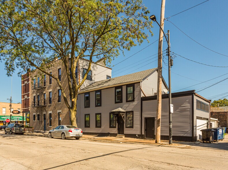 Primary Photo - 1659 W 21st St