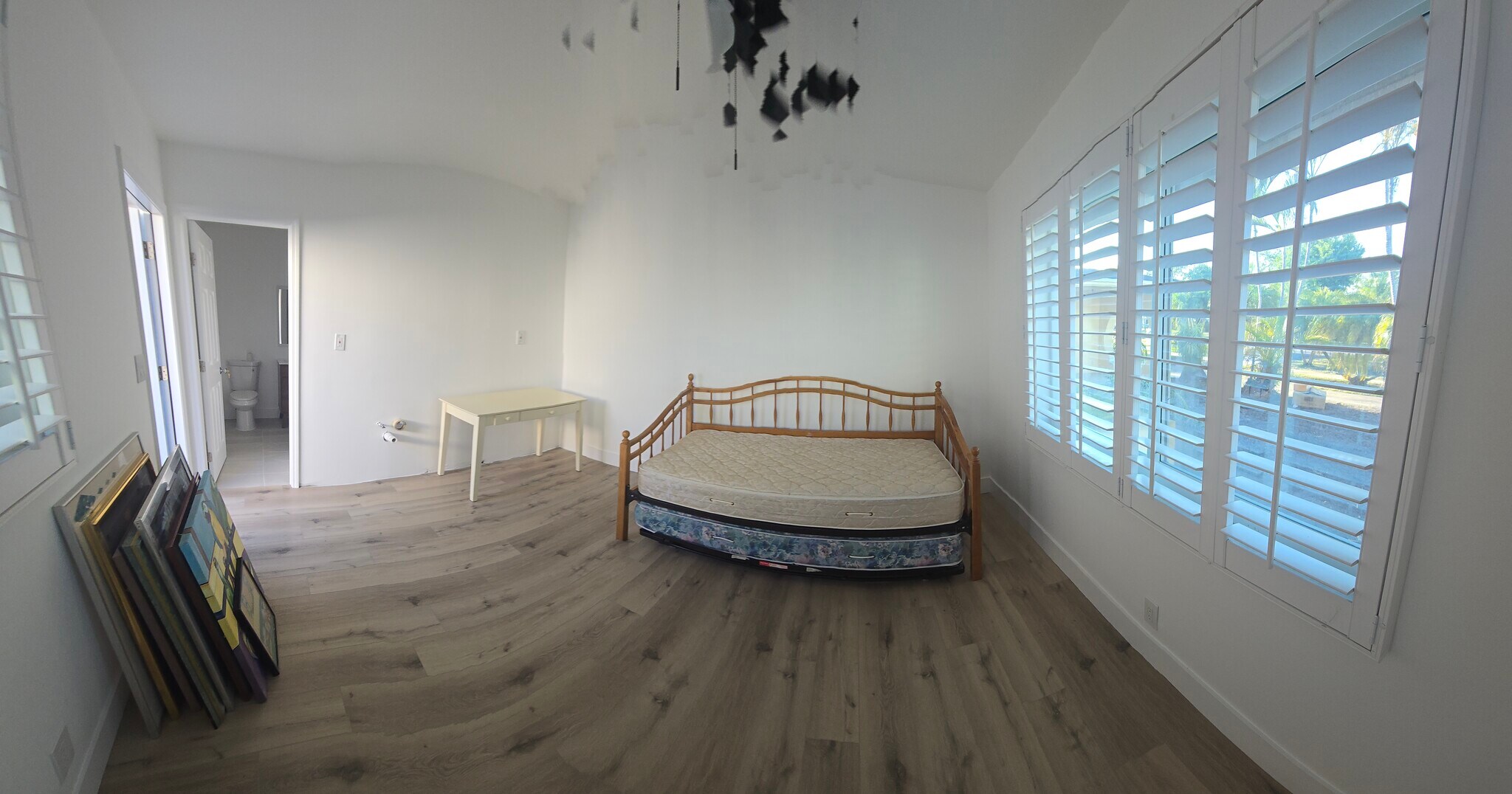 Building Photo - 9610 Johnson St