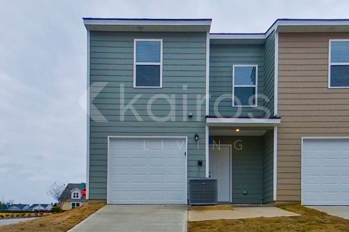 Building Photo - 528 Ivy Brook Way