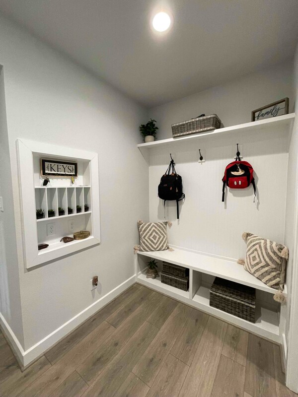 Building Photo - 2607 Bayrose Dr