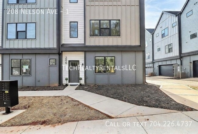 Building Photo - 208 Nelson Ave