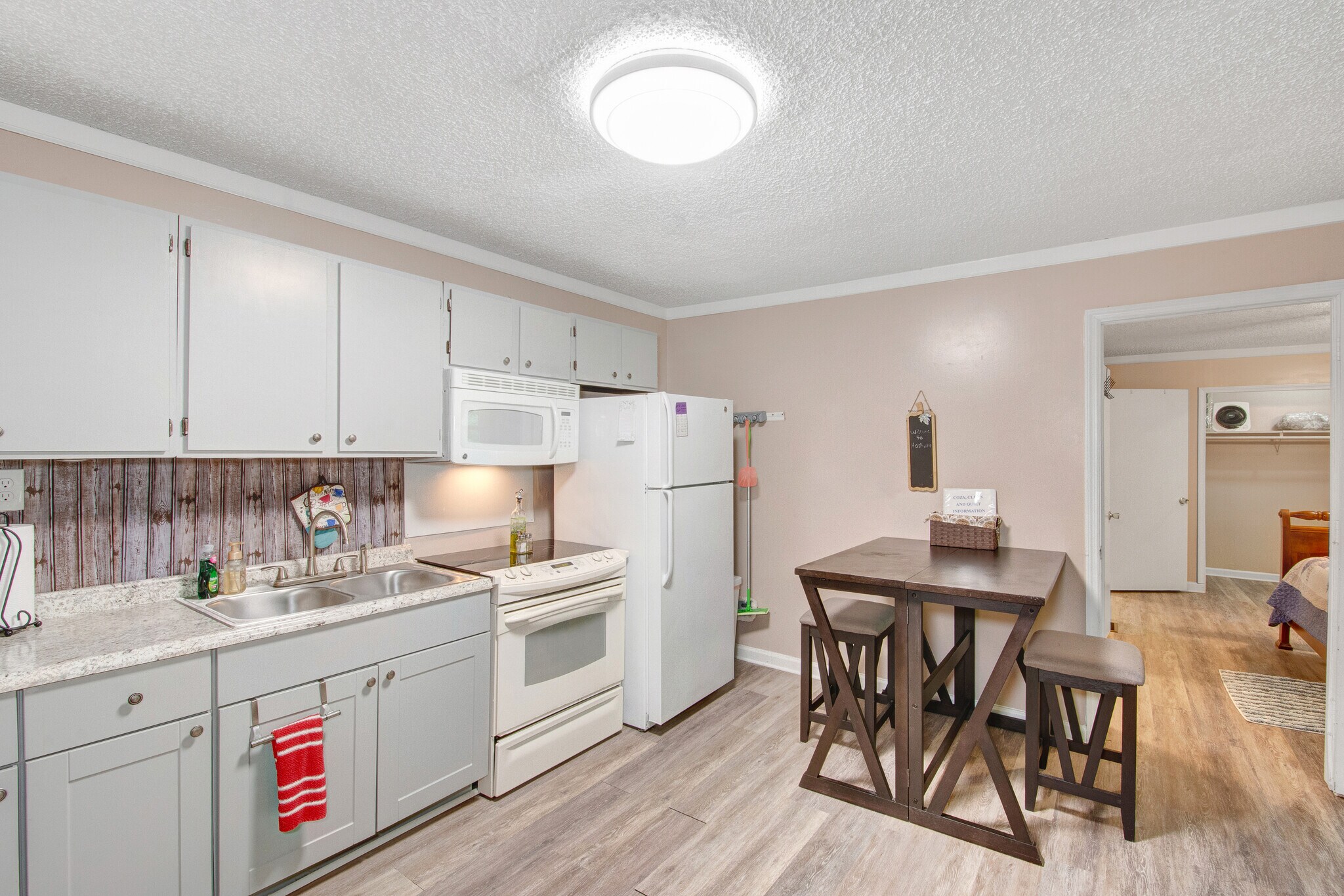 Building Photo - 2612 Couchville Pike