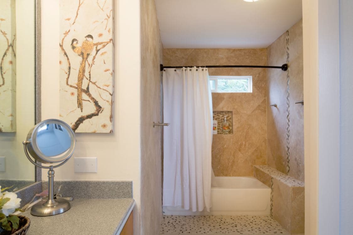 Master Bedroom Attached bathroom. - 999 Kaahue St